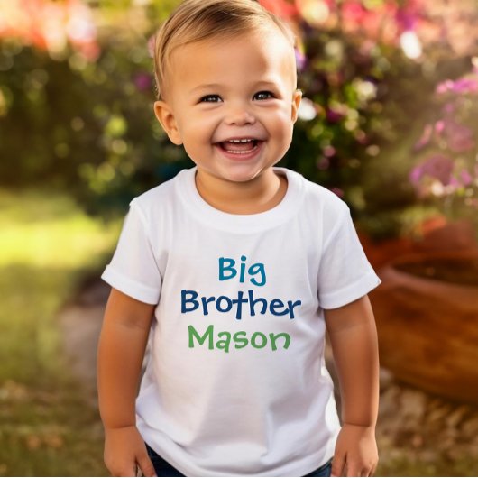 T-shirt Nom grand frère coloré monogramme blanc