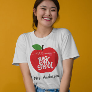 T-shirt Nom personnalisé Apple Bienvenue à l'école enseign