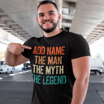 T-shirt Nom personnalisé Vintage Le Mythe de l'homme Légen<br><div class="desc">Nom Personnalisé Vintage Le Mythe Homme Légende. Attrapez ce Drôle design de dire customisé,  dans le thème vintage avec des couleurs rétro maintenant,  et faites-en un cadeau parfait pour votre membre de famille,  ami ou collègue,  à porter sur les jours fériés ou sur toute activité quotidienne.</div>