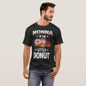 T-shirt Nonna Of The Little Donut Genre Reveal Annonce (Devant entier)