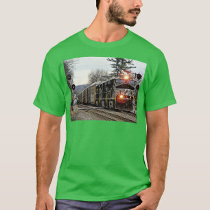 T-shirt Norfolk Southern 7557 à Shirley