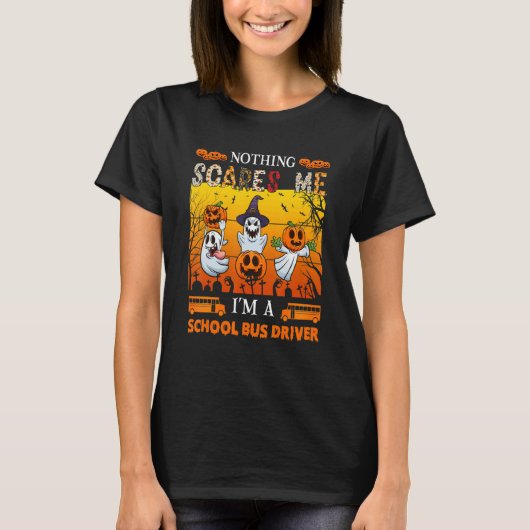 T-shirt Nothing Scares (Devant)