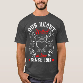 T-shirt Notre Coeur Unis dans l'amour depuis 1982 Happy Ma