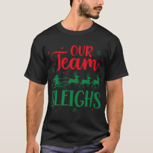 T-shirt Notre équipe dort Noël Père Noël Reindeers Office