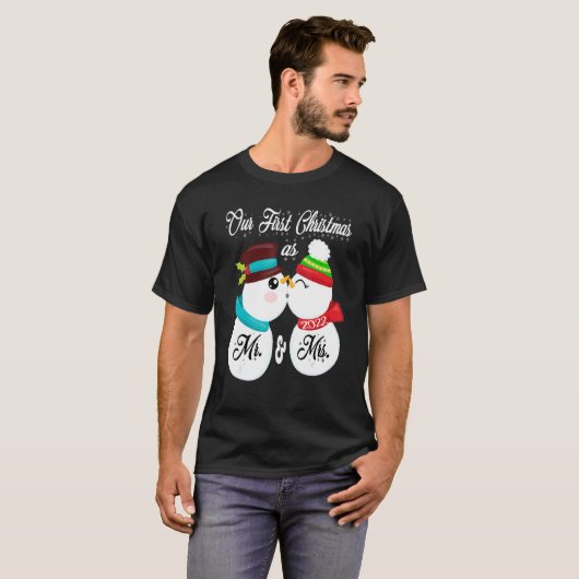 T-shirt Notre premier Noël en tant que M. et Mme Matching  (Devant entier)