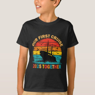 T-shirt Notre première croisière 2025 ensemble tenue de co