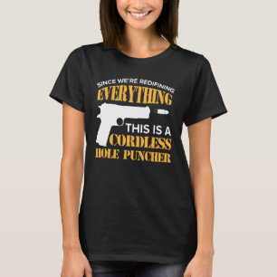 T-shirt Nous sommes en train de redéfinir tout ce qui est