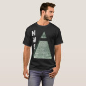 T-shirt Nouvelle pyramide d'ordre mondial (Devant entier)