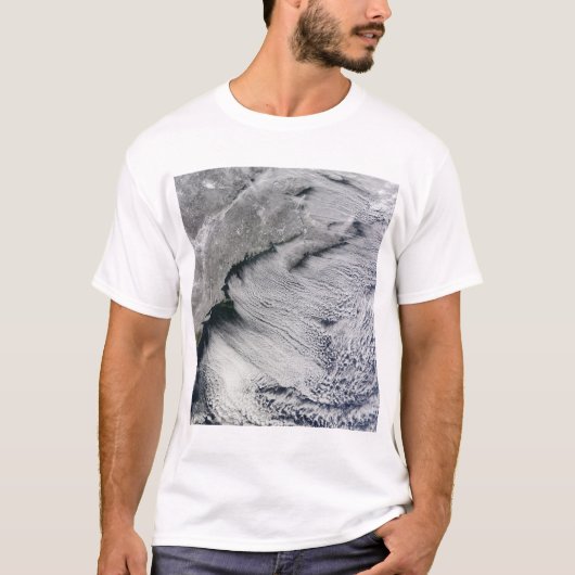 T-shirt Nuages à travers les cieux de l'Atlantique Nord (Devant)