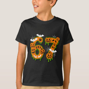 T-shirt Numéro effrayant 67 dans Halloween pour tout le mo