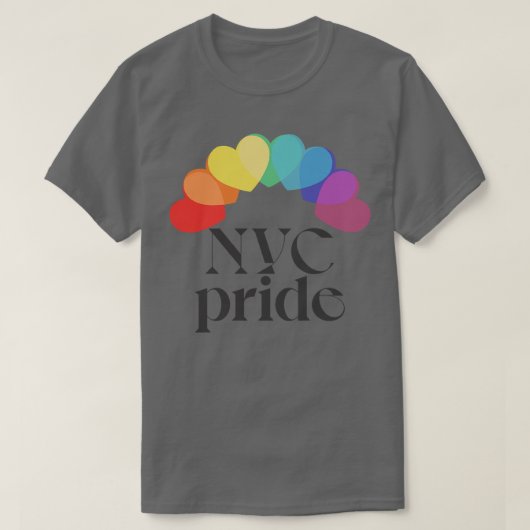 T-shirt NYC Pride Typographie Rainbow Heart Design (Design devant)