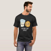 T-shirt Objectifs Ami-Chip Funny Lait Cookies Pun Dark BG (Devant entier)
