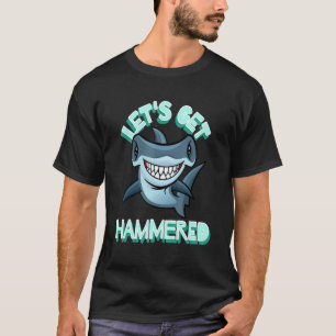 T-shirt Obtenons un requin martelé en tête de marteau en t