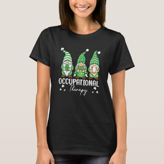 T-shirt Occupational Therapy St Patricks Day Gnome For OT  (Devant)
