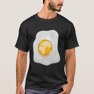 T-shirt Oeuf frit avec le globe terrestre sur le costume j