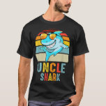 T-shirt Oncle Shark Shirt Shark Family Joyeuse fête des mè<br><div class="desc">Uncle Shark Shirt Shark Family Joyeuse fête des mères Vintage</div>
