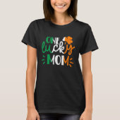 T-shirt One Lucky Mom St Patricks Day Irish Flag Ireland F (Devant)
