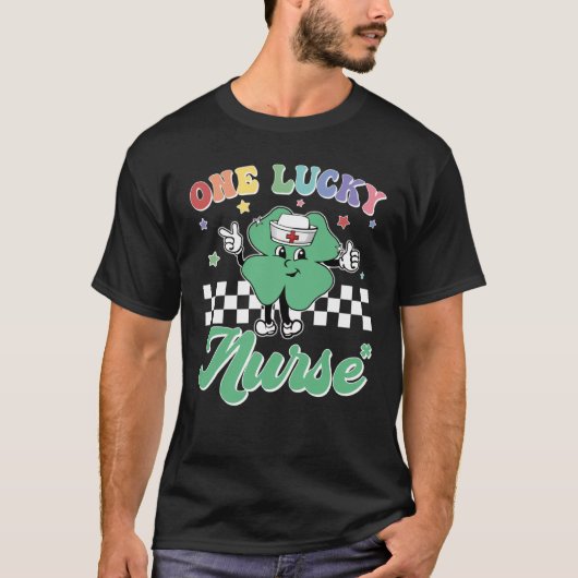 T-shirt One Lucky Nurse ICU RN Retro Groovy Patrick's Day  (Devant)