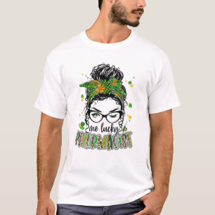 T-shirt One Lucky Pharmacist Messy Bun Shamrock St Patrick