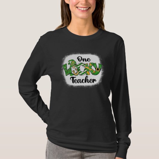 T-shirt One Lucky Teacher Irish Gnome Leopard Patricks Day (Devant)