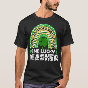 T-shirt One Lucky Teacher Rainbow Leopard St Patricku2019s