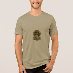 T-shirt ontwerp is gouden strand
