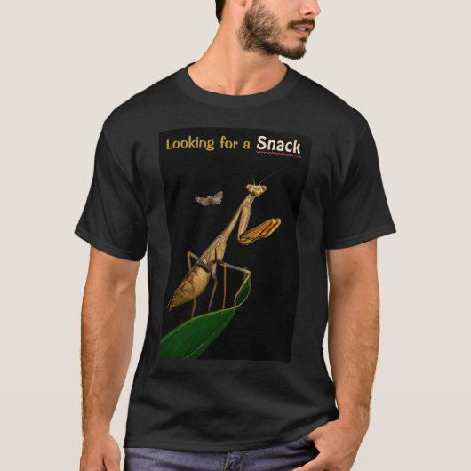 T-shirt - Op zoek naar een snack (Voorkant)