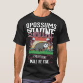 T-shirt Opossum And Wine Trash Cat Possum Opossum (Devant)