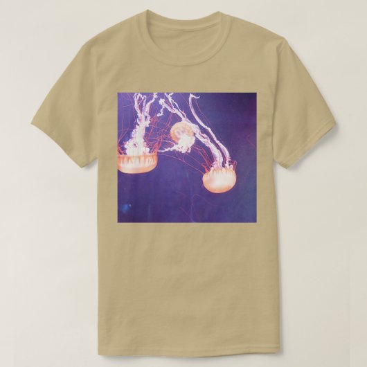 T-shirt Orange Jellyfish flottant dans l'eau (Design devant)