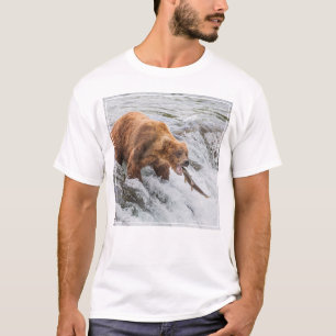 T-shirt Ours brun attrape un saumon rouge