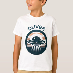 T-shirt OVNI des garçons au coucher du soleil