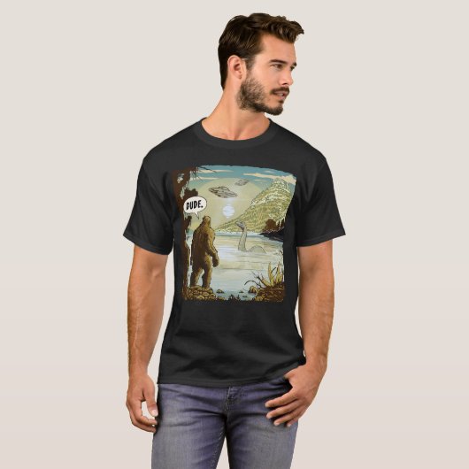 T-shirt OVNI drôle Bigfoot Sasquatch Introvert Loch Ness (Devant entier)