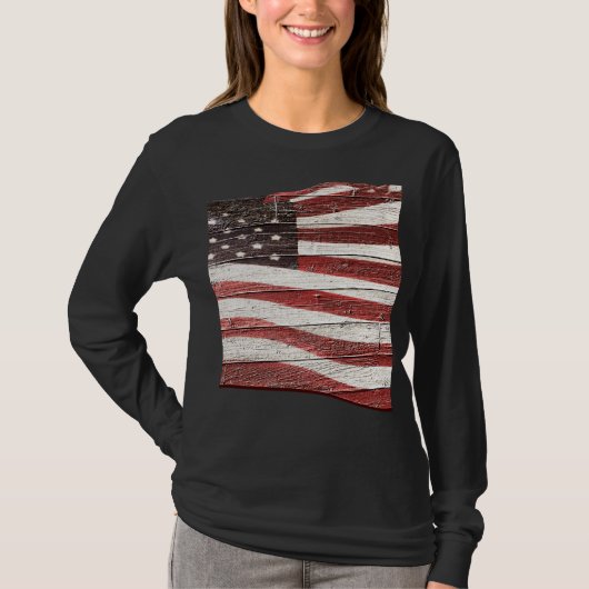 T-shirt Painted American Flag on Rustic Wood Texture (Devant)