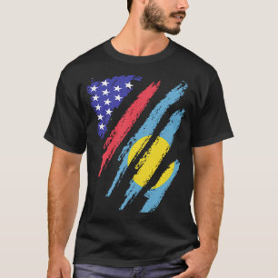 T-shirt Palauan Patriot Américain Cultivé Coeur Drapeaux