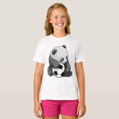 T-shirt Panda avec balle de football (Devant entier)