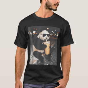 T-shirt Panda buvant un café glacé mème animal drôle homme