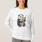 T-shirt Panda comme infirmière avec seringue (Devant)