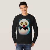 T-shirt Panda hatches from egg (Devant entier)