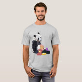 T-shirt Panda mangeant de la malbouffe (Devant entier)