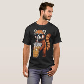 T-shirt Panda roux drôle buvant un café glacé (Devant entier)