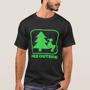T-shirt Panneau Fille qui Pisse à l'Extérieur Drôle Campin