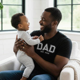 T-shirt Papa a établi une année nouvelle audacieuse Cadeau