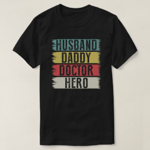 T-shirt Papa Mari Docteur Héros Anniversaire ou Fête des p