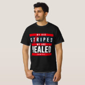 T-shirt Par Ses Stripes, Nous Sommes Guéri - Isaïe 53:5 (Devant entier)