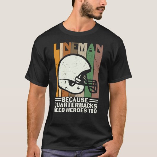 T-SHIRT PARCE QUE LES QUARTERBACKS ONT BESOIN D'HÉROS AUSS (Devant)