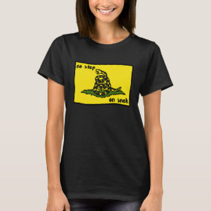 T-shirt Pas D'Étape Sur Le Mème Drapeau Snek Gadsden