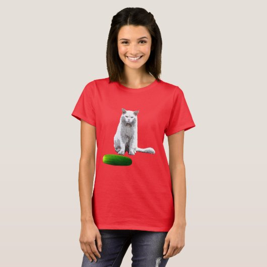 T-shirt Pas drôle, Chat et Concombre (Devant entier)