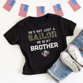 T-shirt Pas seulement un marin mon frère marine militaire