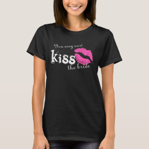 T-shirt Pash rose rouge à lèvres baiser pendant la nuit