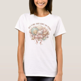 T-SHIRT PASTEL JUSTE UNE FILLE QUI AIME LA PLAGE COQUILLAG